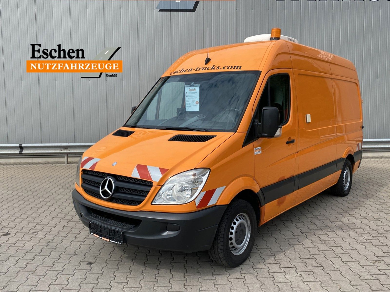 Mercedes-Benz 315 CDI Kamerawagen| PC-Setup*Standklima*RFK*AHK - Kastenwagen: das Bild 1 Mercedes-Benz 315 CDI Kamerawagen| PC-Setup*Standklima*RFK*AHK - Kastenwagen: das Bild 1