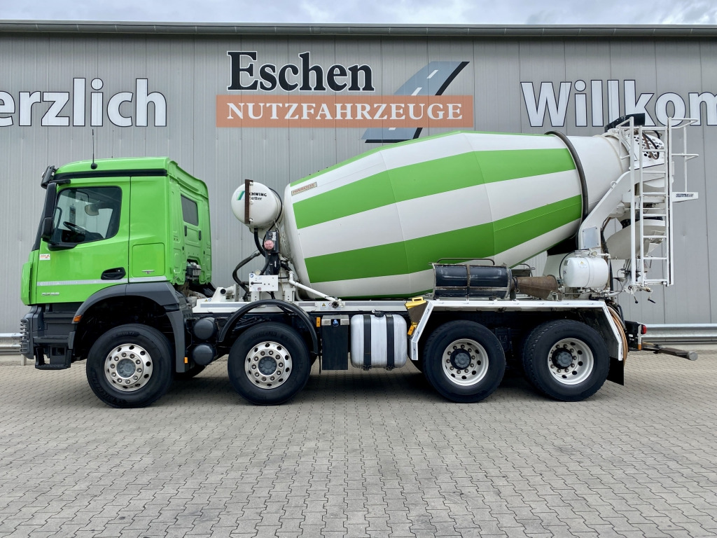 Mercedes-Benz 3236 B Arocs - Fahrmischer: das Bild 2 Mercedes-Benz 3236 B Arocs - Fahrmischer: das Bild 2