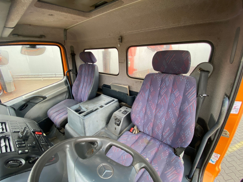 Mercedes-Benz 815 / Atlas-Faltkran - Pritsche LKW, Autokran: das Bild 5 Mercedes-Benz 815 / Atlas-Faltkran - Pritsche LKW, Autokran: das Bild 5