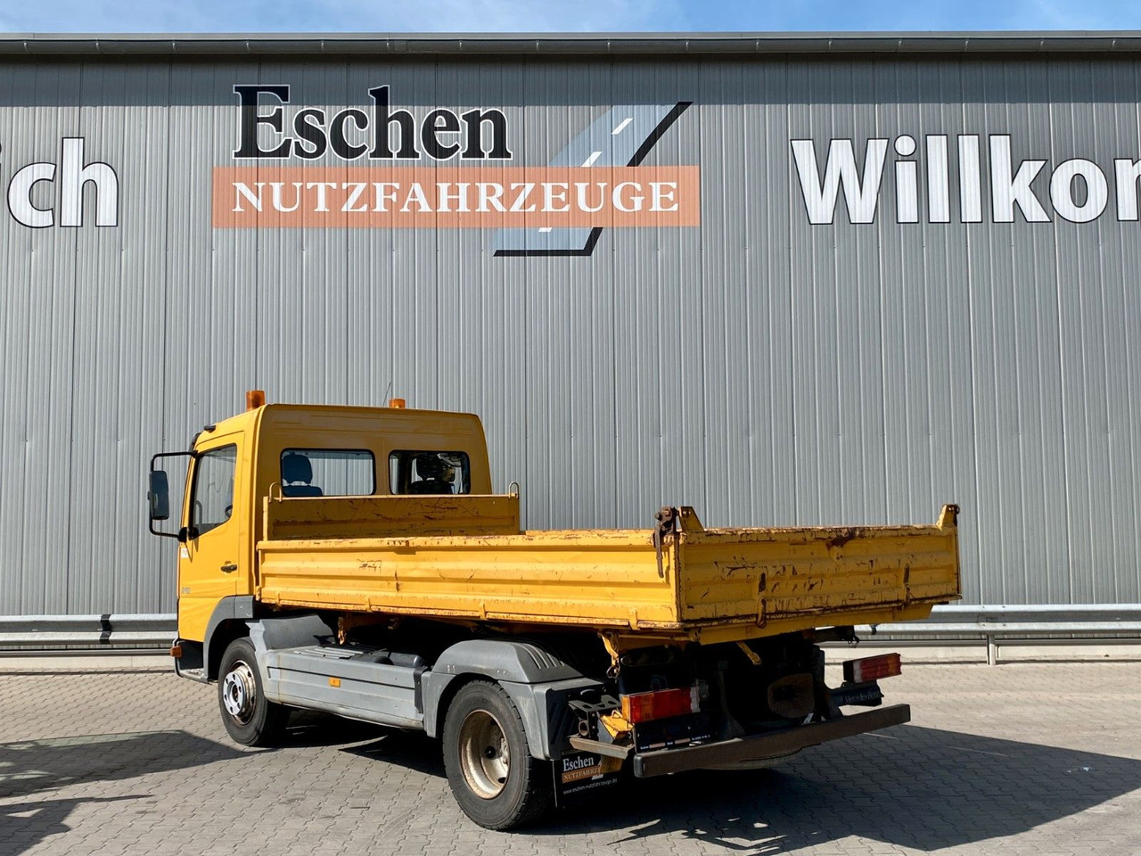 Mercedes-Benz 818 Atego | MEILLER*6-Gang manuell*AHK*Klima*ABS - Kipper: das Bild 4 Mercedes-Benz 818 Atego | MEILLER*6-Gang manuell*AHK*Klima*ABS - Kipper: das Bild 4