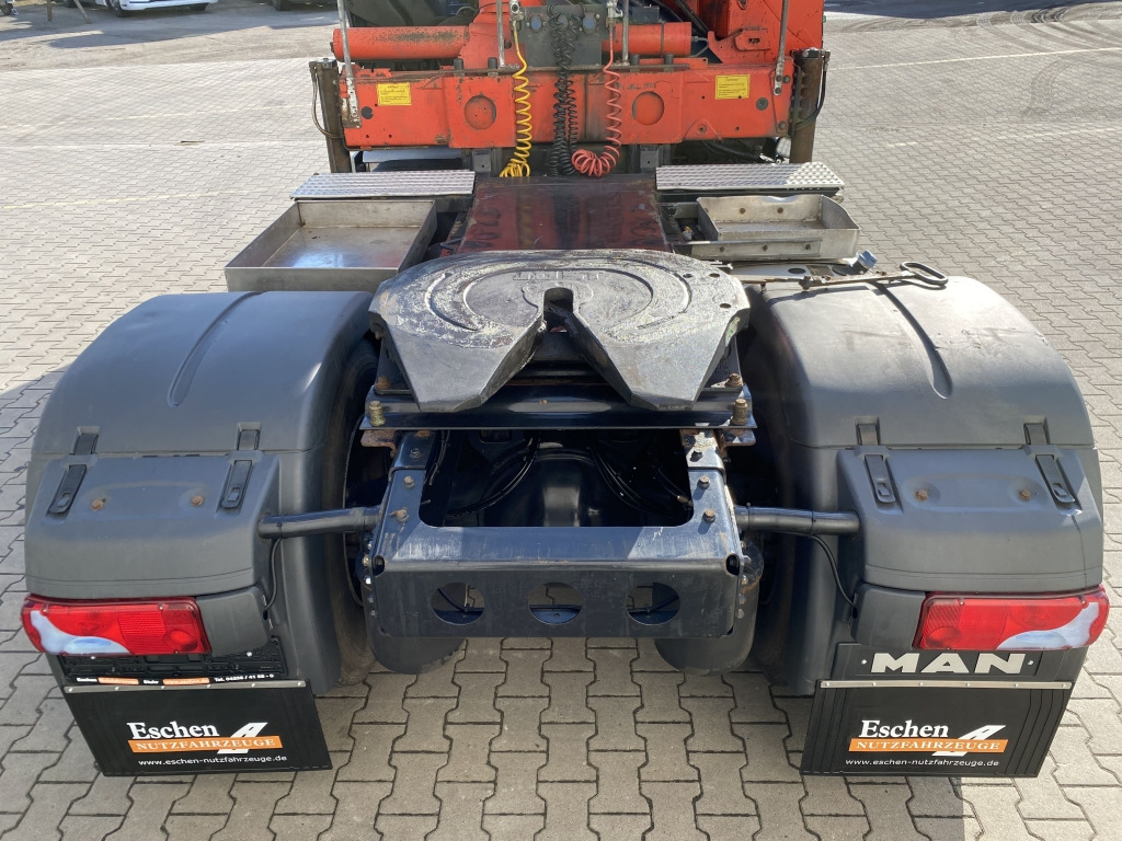 Sattelzugmaschine MAN TGX 18.400 4x2 BLS / Palfinger PK15500 Kran: das Bild 10