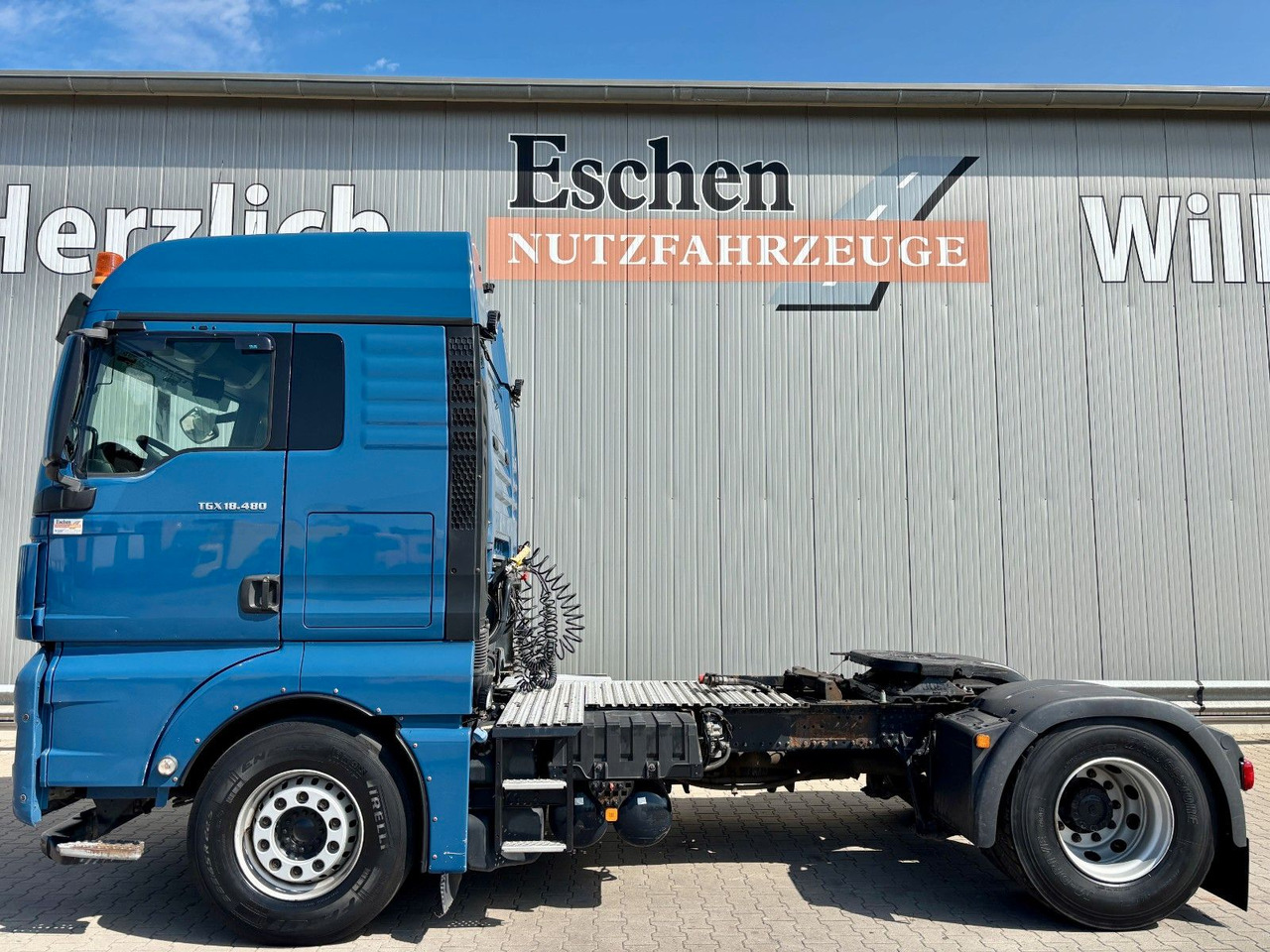 MAN TGX 18.480 BLS | XLX*2x Hydraulik*Intarder*Navi - Sattelzugmaschine: das Bild 2 MAN TGX 18.480 BLS | XLX*2x Hydraulik*Intarder*Navi - Sattelzugmaschine: das Bild 2