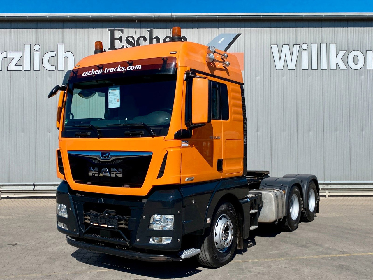 MAN TGX 33.580 6x4 BLS | D38*XLX*Navi*Retarder*ACC - Sattelzugmaschine: das Bild 1 MAN TGX 33.580 6x4 BLS | D38*XLX*Navi*Retarder*ACC - Sattelzugmaschine: das Bild 1