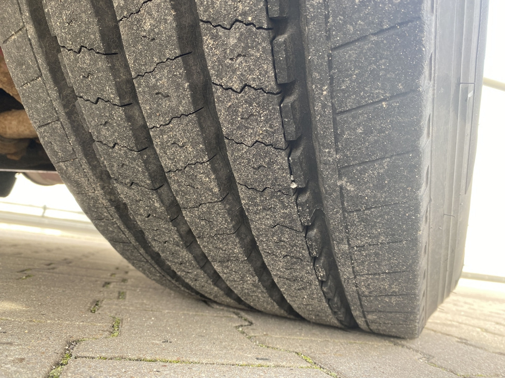 Volvo FM 340 6x2 / HIAB 144 E-3 DUO Faltkran - Kipper, Autokran: das Bild 4 Volvo FM 340 6x2 / HIAB 144 E-3 DUO Faltkran - Kipper, Autokran: das Bild 4