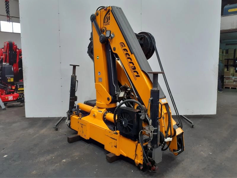 Grúa Ferrari F718 3C A5 - Ladekran für LKW: das Bild 3 Grúa Ferrari F718 3C A5 - Ladekran für LKW: das Bild 3
