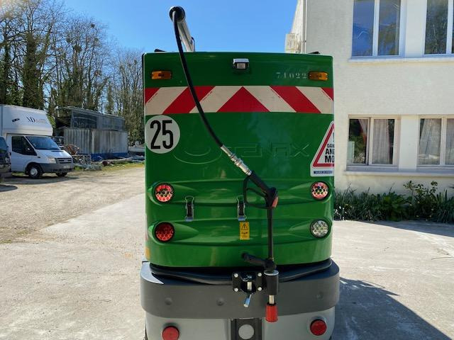 TENAX TXE2 - Kommunal-/ Sonderfahrzeug: das Bild 2 TENAX TXE2 - Kommunal-/ Sonderfahrzeug: das Bild 2