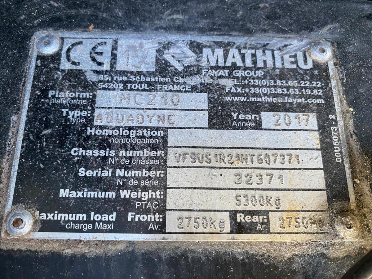 Mathieu Azura MC210 - Kehrmaschine: das Bild 2 Mathieu Azura MC210 - Kehrmaschine: das Bild 2