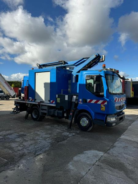 Renault Midlum 180 - LKW mit Arbeitsbühne: das Bild 2 Renault Midlum 180 - LKW mit Arbeitsbühne: das Bild 2
