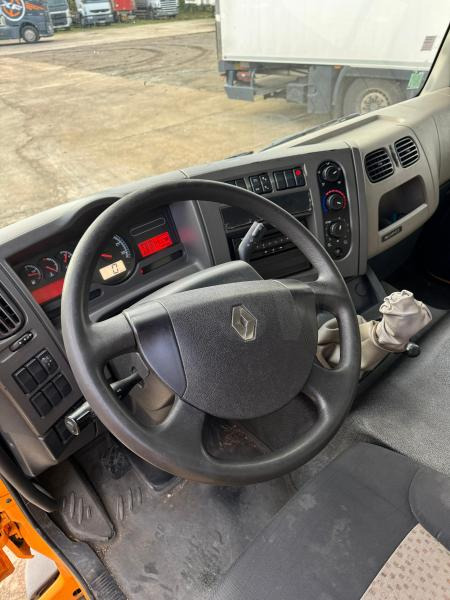 Renault Midlum 220 - Koffer LKW: das Bild 4 Renault Midlum 220 - Koffer LKW: das Bild 4