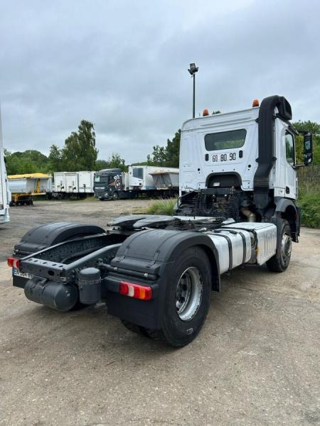 Mercedes Arocs 2045 - Sattelzugmaschine: das Bild 3 Mercedes Arocs 2045 - Sattelzugmaschine: das Bild 3