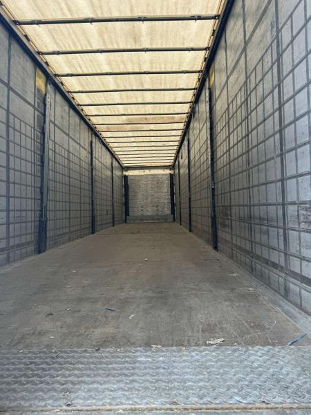 Schmitz Cargobull - Planenauflieger: das Bild 4 Schmitz Cargobull - Planenauflieger: das Bild 4