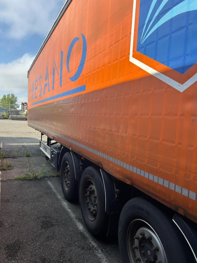 Schmitz Cargobull - Planenauflieger: das Bild 4 Schmitz Cargobull - Planenauflieger: das Bild 4