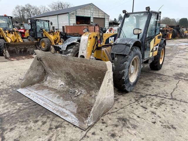 Cat TH 330 B - Teleskoplader: das Bild 1 Cat TH 330 B - Teleskoplader: das Bild 1