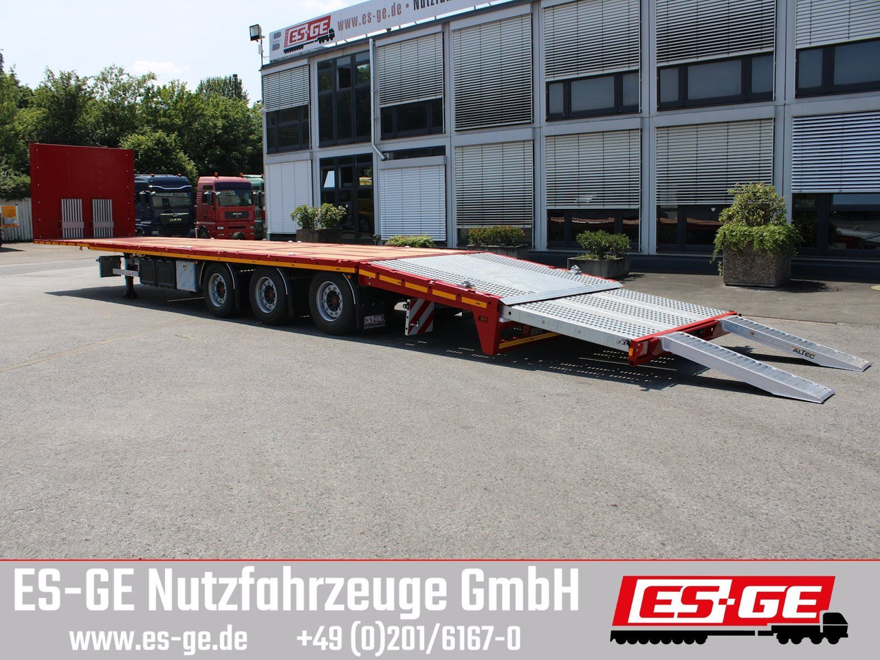 ES-GE 3-Achs Megatrailer, hydr. Heckabsenkung - Pritschenauflieger/ Plattformauflieger: das Bild 1 ES-GE 3-Achs Megatrailer, hydr. Heckabsenkung - Pritschenauflieger/ Plattformauflieger: das Bild 1