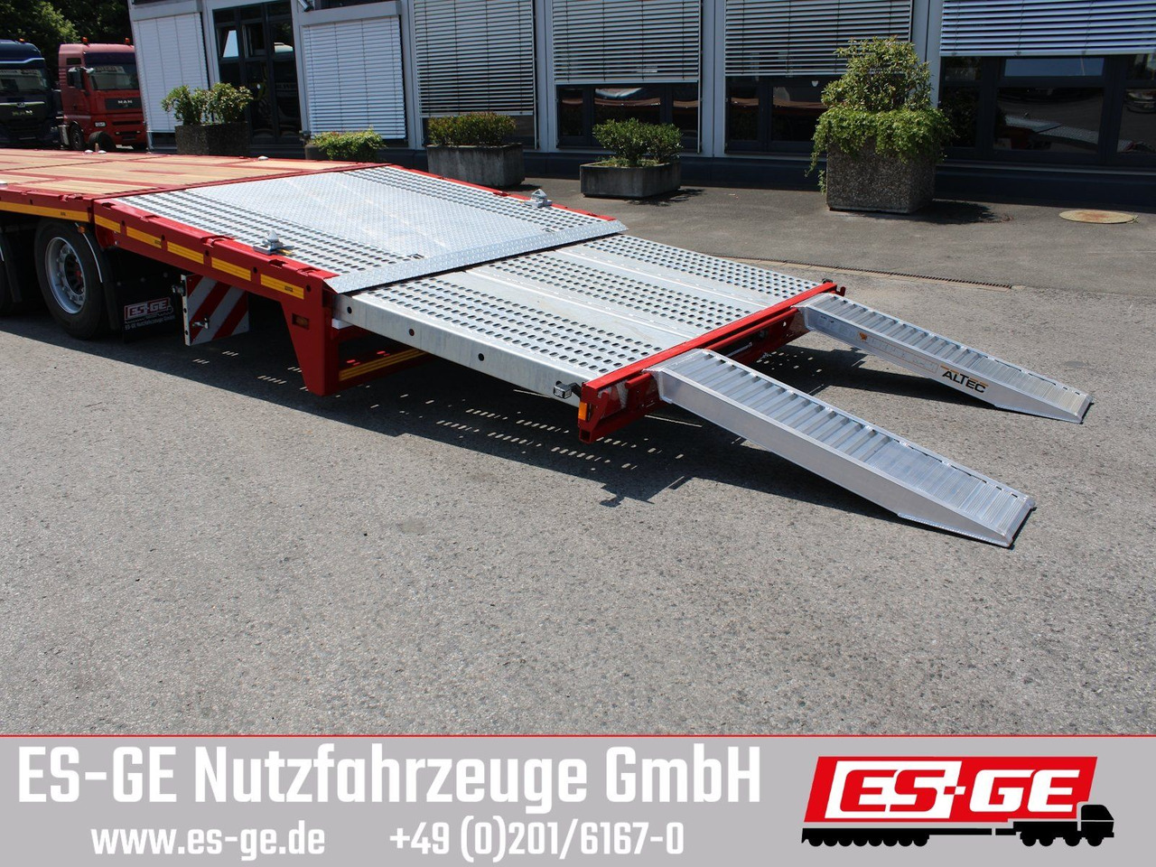 ES-GE 3-Achs Megatrailer, hydr. Heckabsenkung - Pritschenauflieger/ Plattformauflieger: das Bild 5 ES-GE 3-Achs Megatrailer, hydr. Heckabsenkung - Pritschenauflieger/ Plattformauflieger: das Bild 5