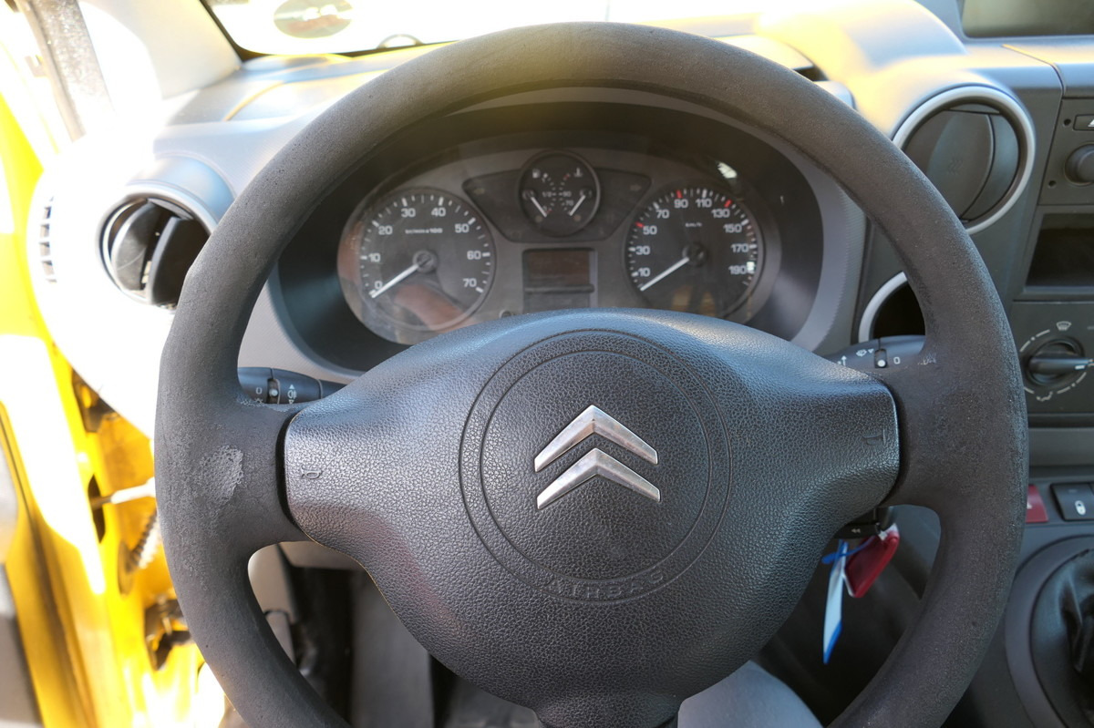 CITROEN Berlingo 16V HDI Niveau B L1 CoC PARKTRONIK 2xSC - Leasing CITROEN Berlingo 16V HDI Niveau B L1 CoC PARKTRONIK 2xSC: das Bild 12