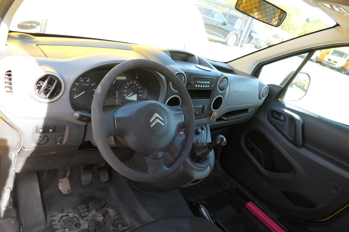 CITROEN Berlingo 16V HDI Niveau B L1 CoC PARKTRONIK 2xSC - Leasing CITROEN Berlingo 16V HDI Niveau B L1 CoC PARKTRONIK 2xSC: das Bild 9