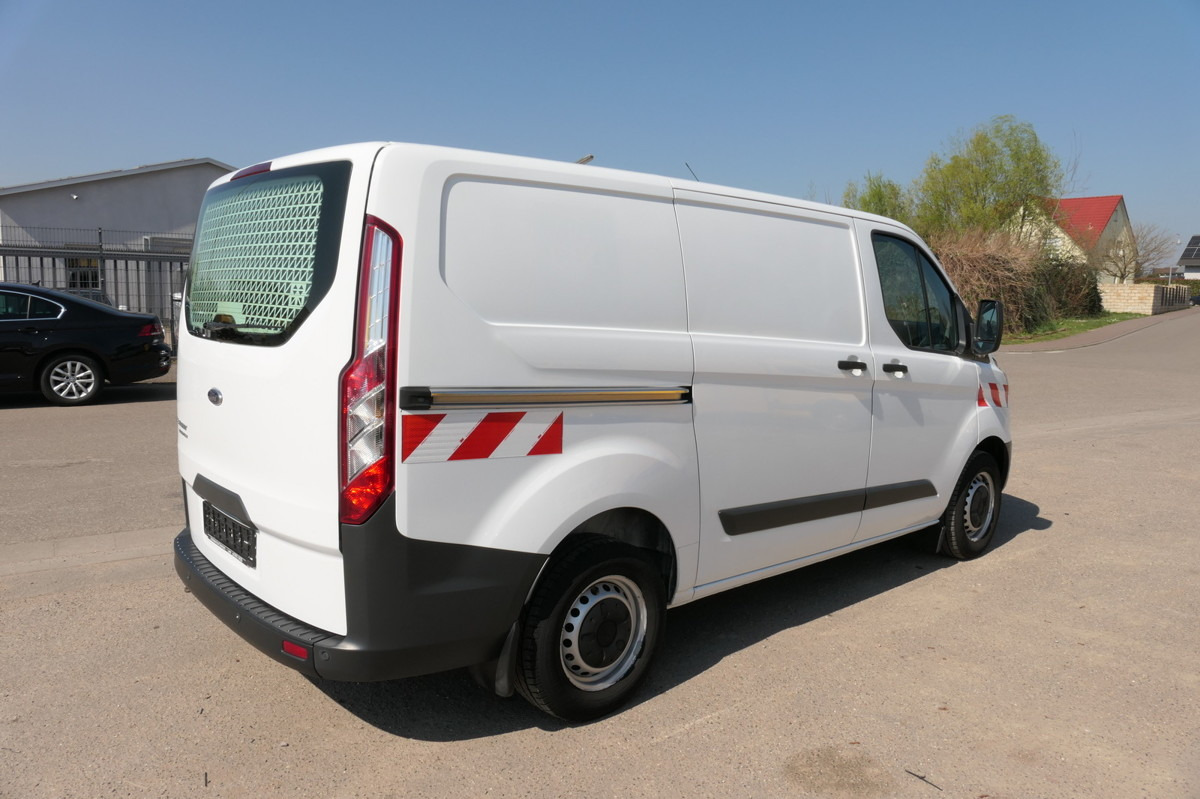 FORD Transit Custom 290 2.0 TDCi KLIMA TEMPOMAT WERKS - Kleintransporter: das Bild 4 FORD Transit Custom 290 2.0 TDCi KLIMA TEMPOMAT WERKS - Kleintransporter: das Bild 4