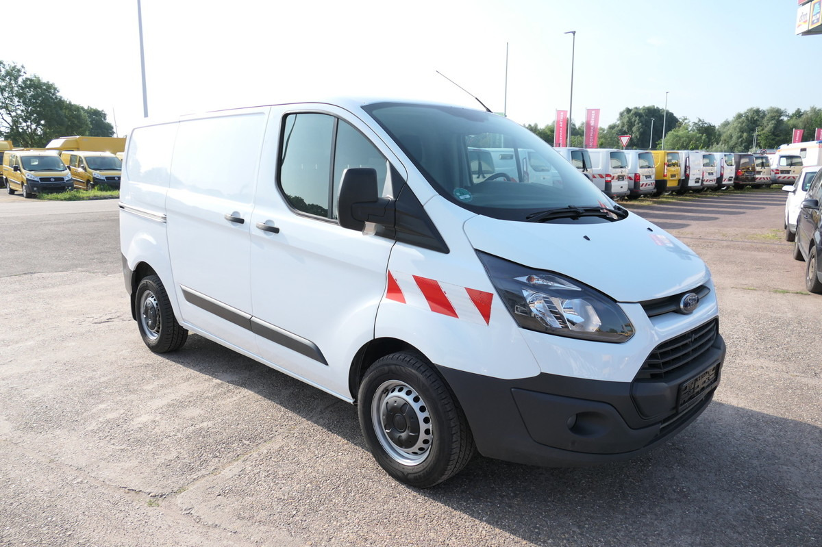 FORD Transit Custom 290 2.0 TDCi KLIMA WERKSTATTEINBA - Kleintransporter: das Bild 3 FORD Transit Custom 290 2.0 TDCi KLIMA WERKSTATTEINBA - Kleintransporter: das Bild 3