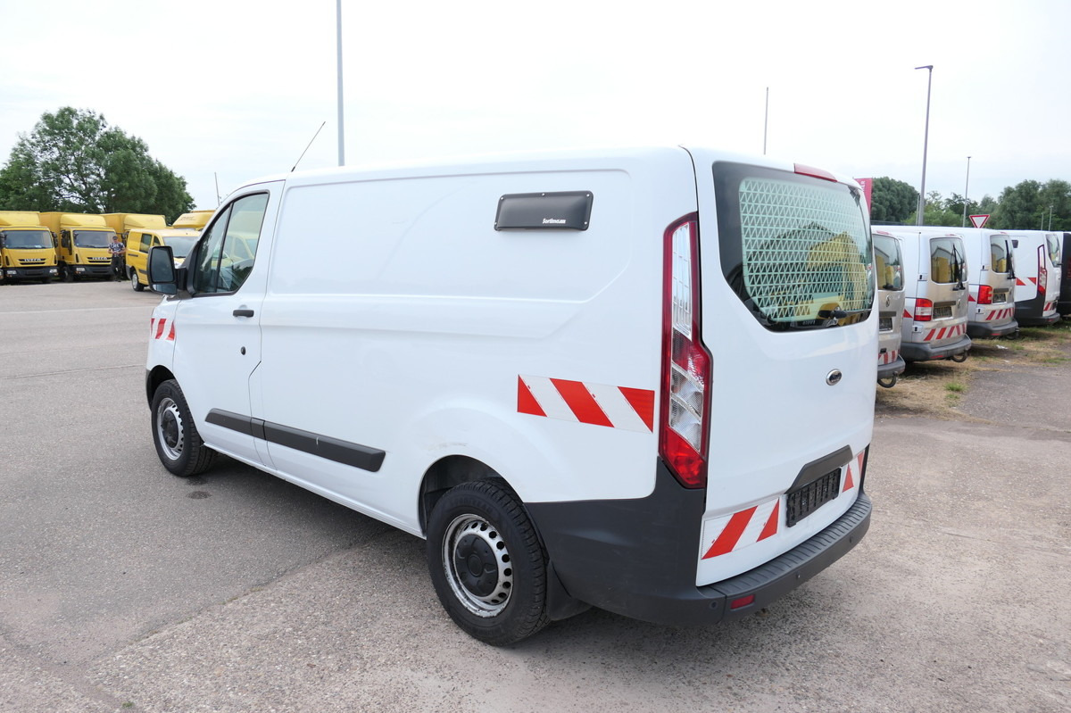 FORD Transit Custom 290 2.0 TDCi KLIMA WERKSTATTEINBA - Kleintransporter: das Bild 5 FORD Transit Custom 290 2.0 TDCi KLIMA WERKSTATTEINBA - Kleintransporter: das Bild 5