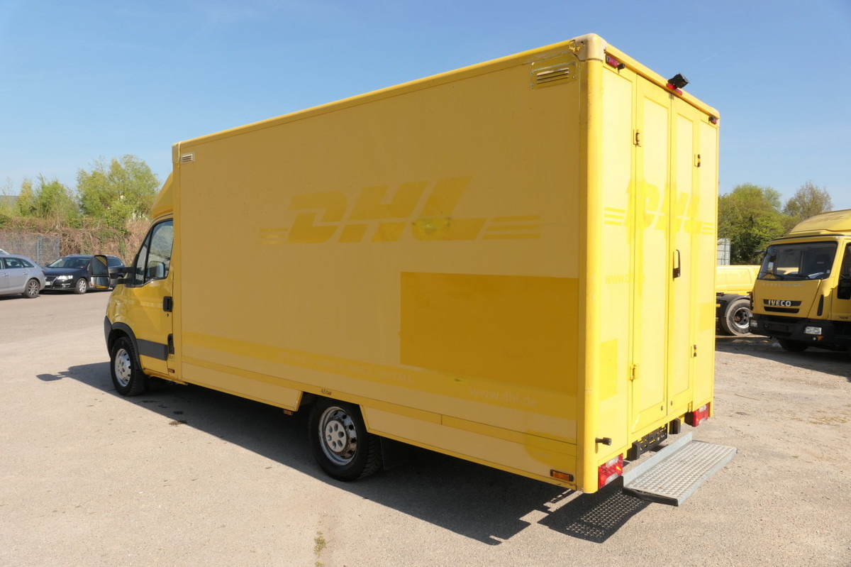 IVECO Daily 35 S11 C30C AUTOMATIK KAMERA MAXI Regale D - Koffer Transporter: das Bild 4 IVECO Daily 35 S11 C30C AUTOMATIK KAMERA MAXI Regale D - Koffer Transporter: das Bild 4