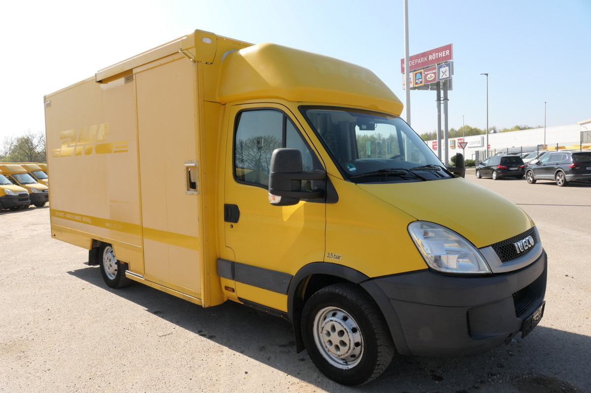 IVECO Daily 35 S11 C30C AUTOMATIK KAMERA MAXI Regale D - Koffer Transporter: das Bild 2 IVECO Daily 35 S11 C30C AUTOMATIK KAMERA MAXI Regale D - Koffer Transporter: das Bild 2
