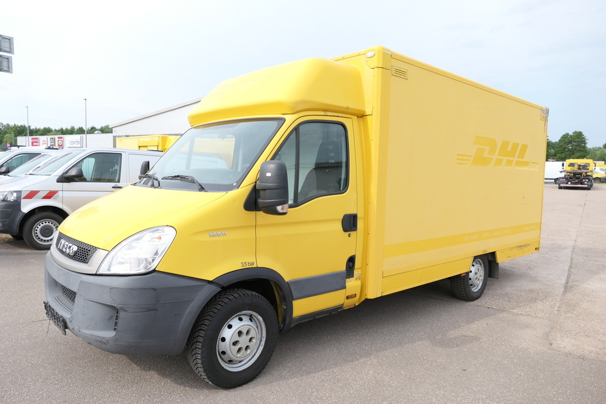 IVECO Daily 35 S11 C30C AUTOMATIK KAMERA MAXI Regale D - Koffer Transporter: das Bild 1 IVECO Daily 35 S11 C30C AUTOMATIK KAMERA MAXI Regale D - Koffer Transporter: das Bild 1