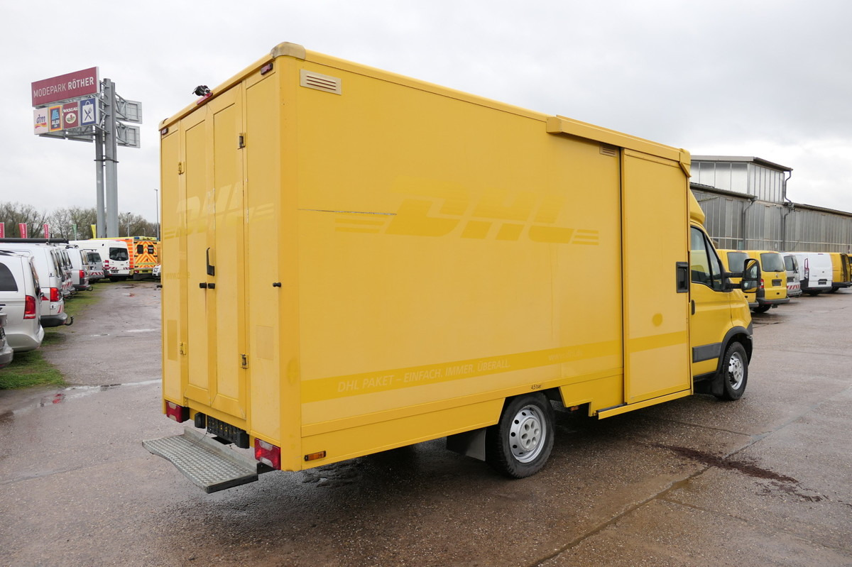 IVECO Daily 35 S11 C30C AUTOMATIK KAMERA Regale LUFT D - Koffer Transporter: das Bild 3 IVECO Daily 35 S11 C30C AUTOMATIK KAMERA Regale LUFT D - Koffer Transporter: das Bild 3