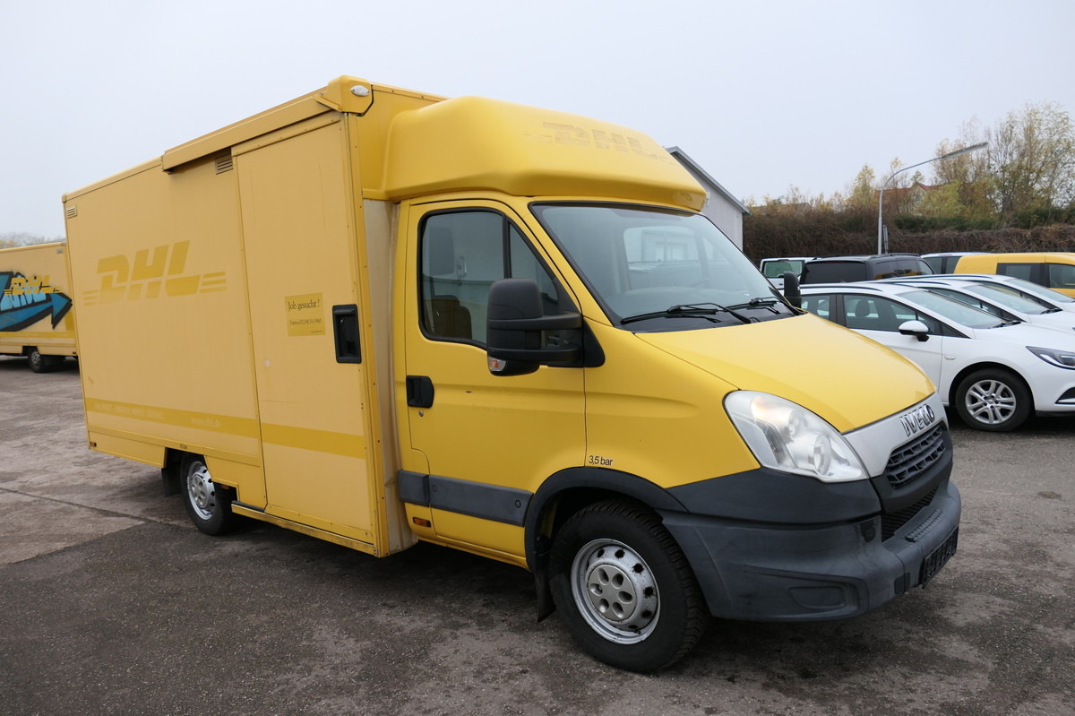 IVECO Daily 35 S11 C30C AUTOMATIK KAMERA Regale LUFT D - Koffer Transporter: das Bild 2 IVECO Daily 35 S11 C30C AUTOMATIK KAMERA Regale LUFT D - Koffer Transporter: das Bild 2