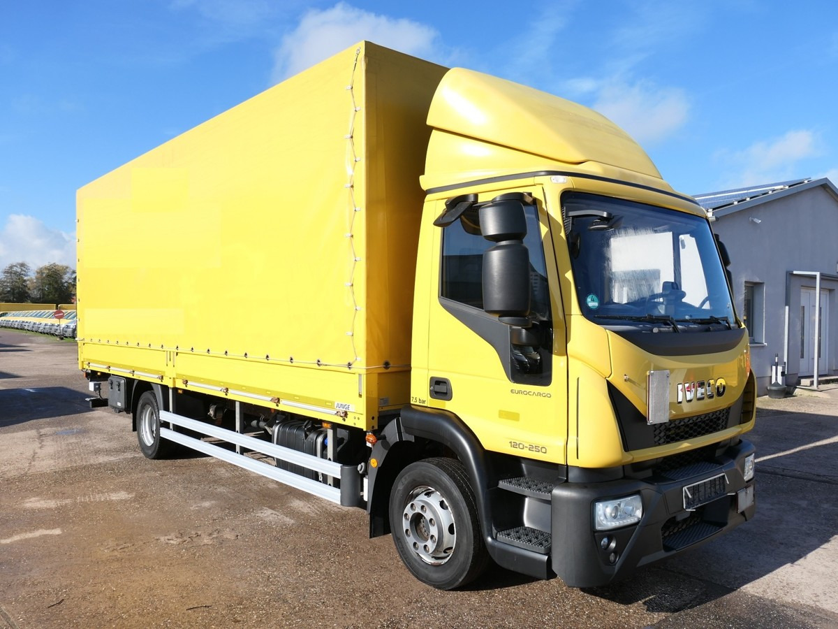 IVECO EuroCargo ML 120 E 25 EURO-6 AHK LBW 3-SITZER Co - Plane LKW: das Bild 2 IVECO EuroCargo ML 120 E 25 EURO-6 AHK LBW 3-SITZER Co - Plane LKW: das Bild 2