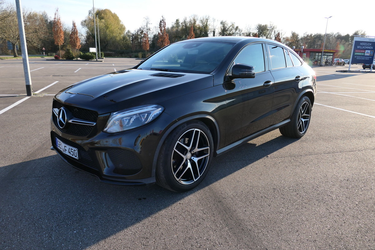 MERCEDES-BENZ GLE 350 d 4Matic KLIMA AMG-Line AHK - SUV/ Geländewagen: das Bild 1 MERCEDES-BENZ GLE 350 d 4Matic KLIMA AMG-Line AHK - SUV/ Geländewagen: das Bild 1