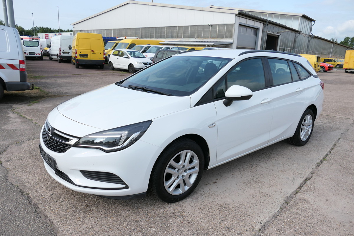 OPEL Astra K 1.6 CDTI Edition S/S KLIMA - PKW: das Bild 1 OPEL Astra K 1.6 CDTI Edition S/S KLIMA - PKW: das Bild 1