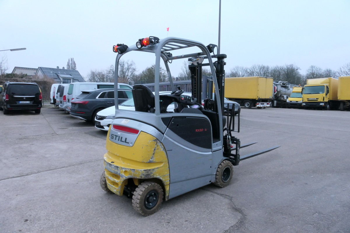 STILL RX 20-18P/H 4-RAD Lange Gabeln - Mitnahmestapler: das Bild 4 STILL RX 20-18P/H 4-RAD Lange Gabeln - Mitnahmestapler: das Bild 4