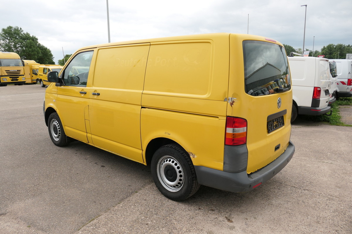 VW T5 Transporter 1.9 TDI 2-Sitzer PARKTRONIK 2xSCH - Kleintransporter: das Bild 5 VW T5 Transporter 1.9 TDI 2-Sitzer PARKTRONIK 2xSCH - Kleintransporter: das Bild 5