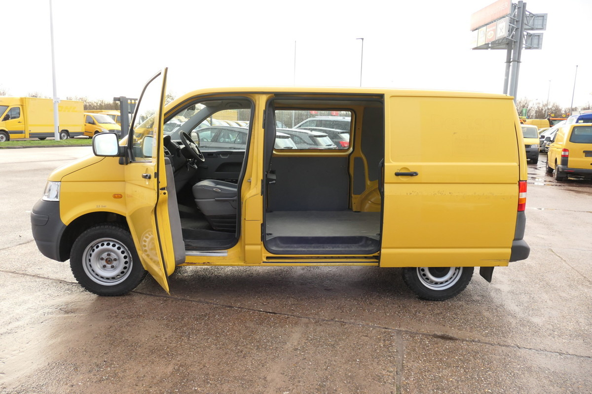 Kleintransporter VW T5 Transporter 1.9 TDI PARKTRONIK 2xSCHIEBETÜR: das Bild 8