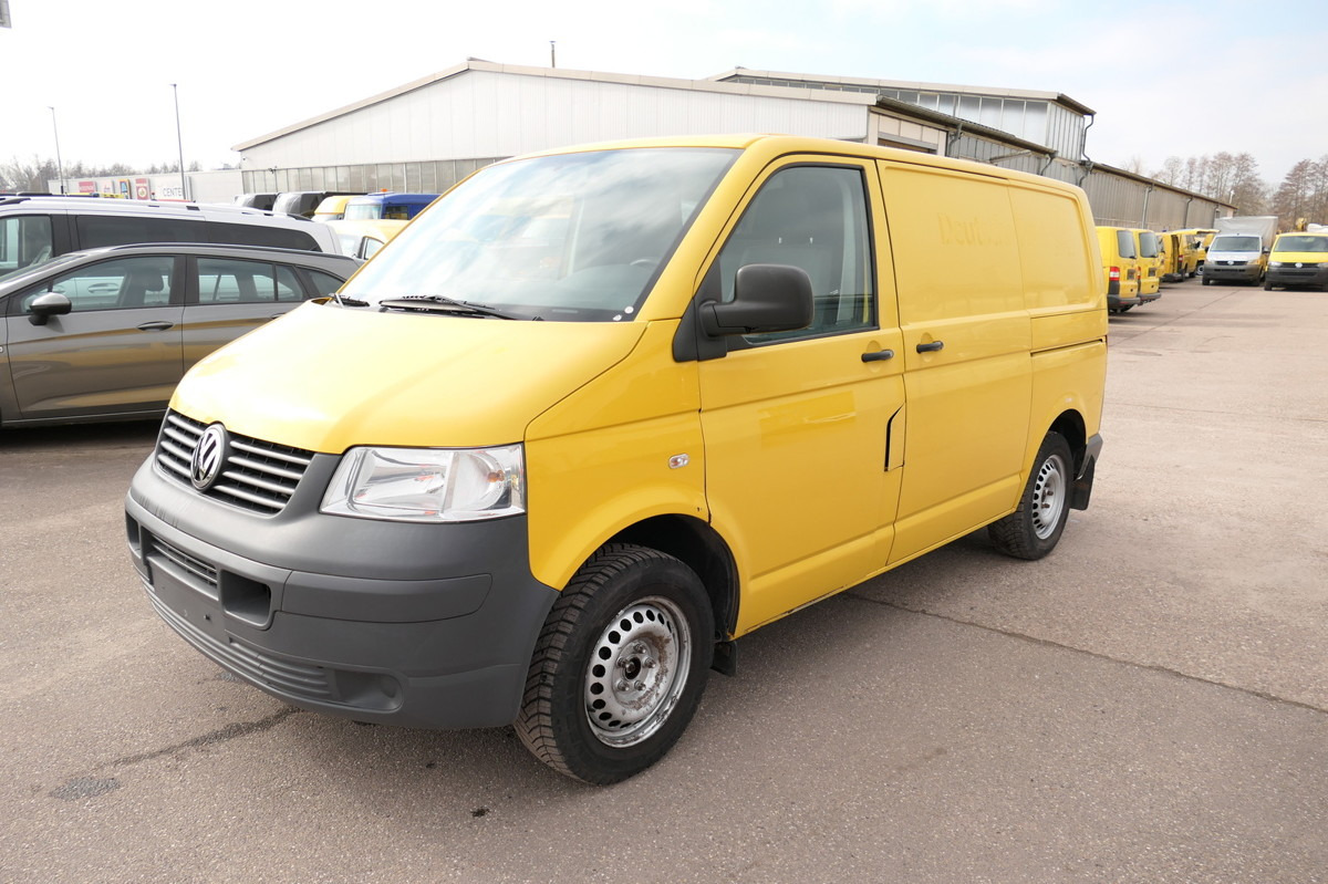 VW T5 Transporter 1.9 TDI PARKTRONIK 2xSCHIEBETÜR - Kleintransporter: das Bild 3 VW T5 Transporter 1.9 TDI PARKTRONIK 2xSCHIEBETÜR - Kleintransporter: das Bild 3