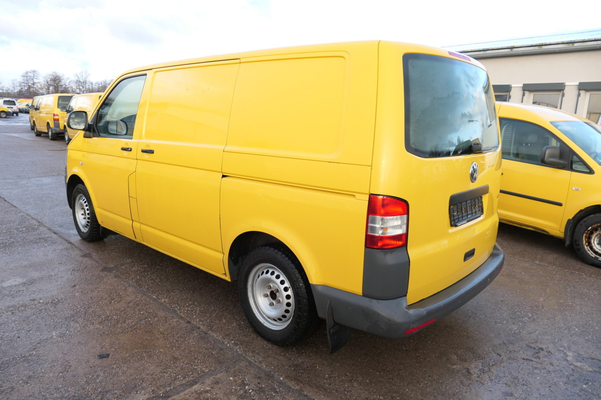 VW T5 Transporter 2.0 TDI 2-SITZER EURO-5 2xSCHIEBE - Kleintransporter: das Bild 5 VW T5 Transporter 2.0 TDI 2-SITZER EURO-5 2xSCHIEBE - Kleintransporter: das Bild 5