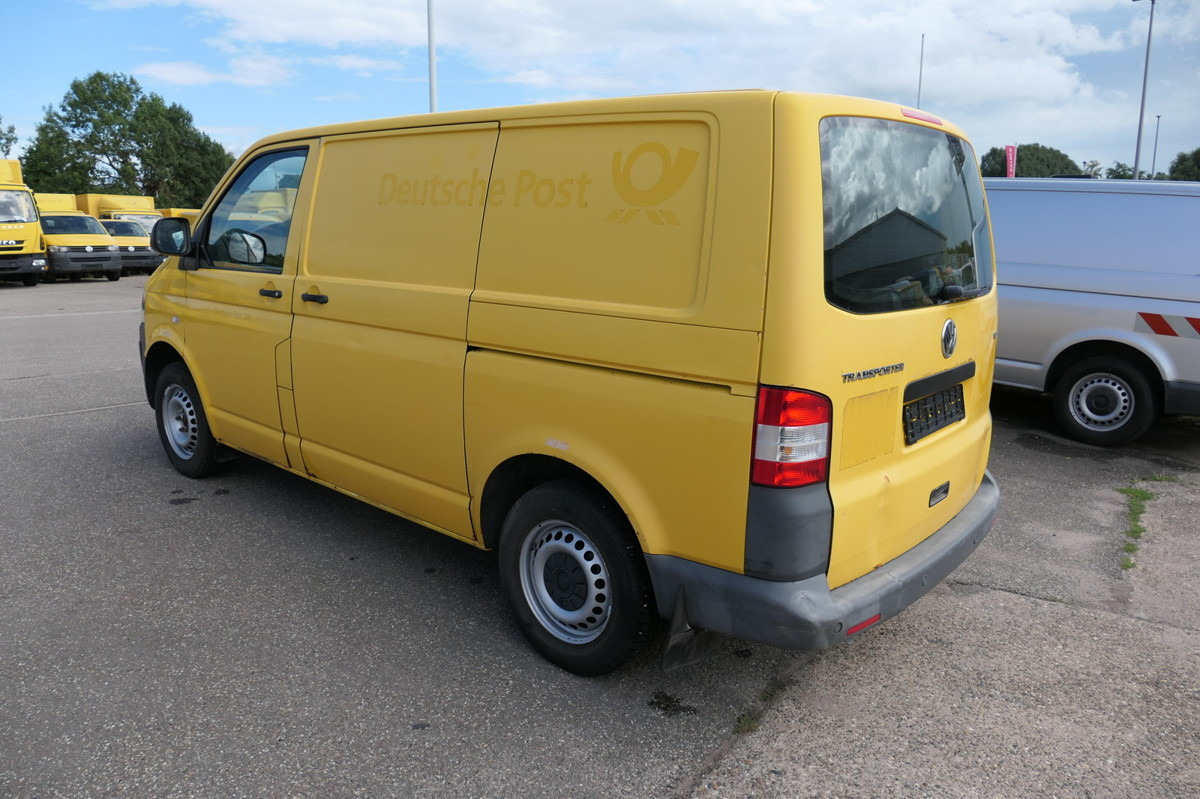 VW T5 Transporter 2.0 TDI EURO-5 2xSCHIEBETÜR PARKT - Kleintransporter: das Bild 4 VW T5 Transporter 2.0 TDI EURO-5 2xSCHIEBETÜR PARKT - Kleintransporter: das Bild 4