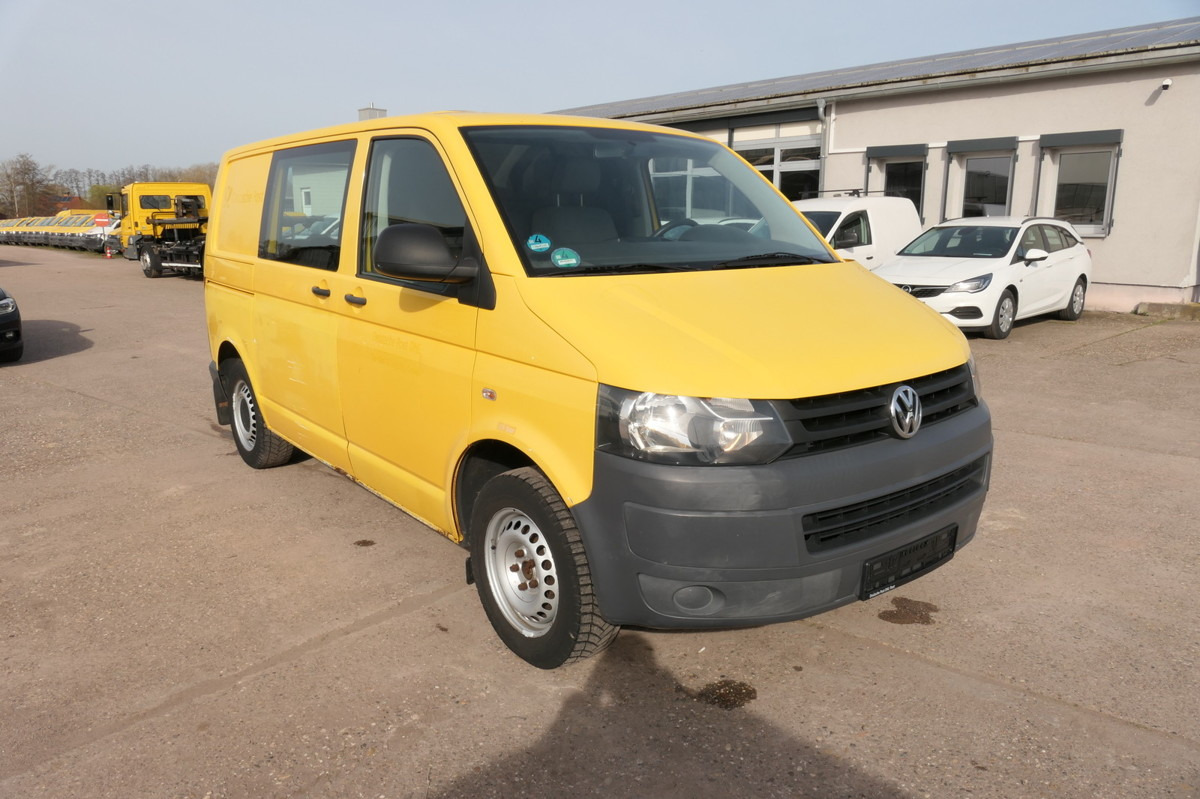VW T5 Transporter 2.0 TDI EURO-5 2xSCHIEBETÜR PARKT - Kleintransporter: das Bild 1 VW T5 Transporter 2.0 TDI EURO-5 2xSCHIEBETÜR PARKT - Kleintransporter: das Bild 1