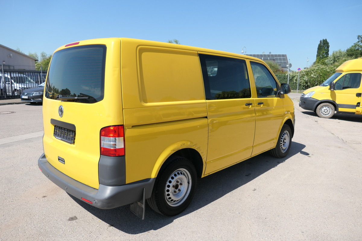 VW T5 Transporter 2.0 TDI PARKTRONIK EURO-5 2xSCHIE - Kleintransporter: das Bild 4 VW T5 Transporter 2.0 TDI PARKTRONIK EURO-5 2xSCHIE - Kleintransporter: das Bild 4