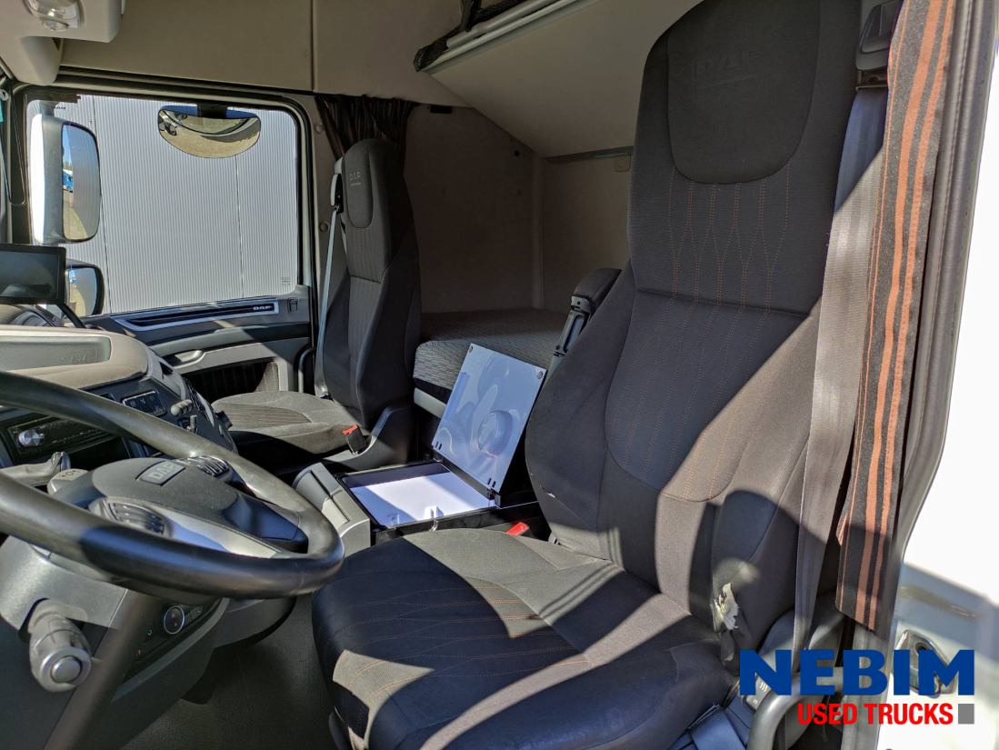 DAF XF 450 6x2 FTG - 493.069Km - ADR/VLG-AT - Sattelzugmaschine: das Bild 3 DAF XF 450 6x2 FTG - 493.069Km - ADR/VLG-AT - Sattelzugmaschine: das Bild 3