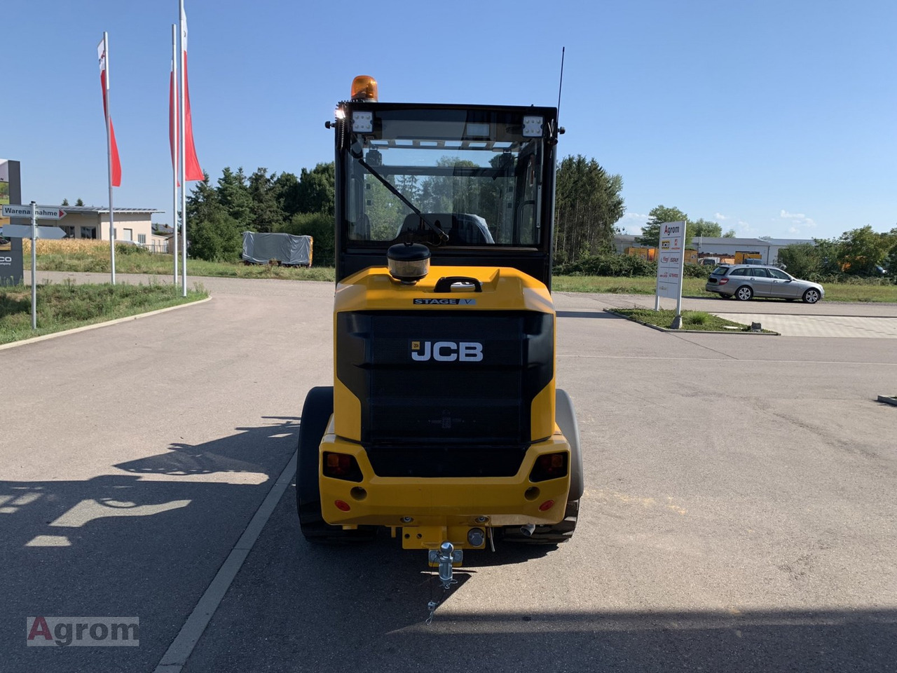 JCB 403 Plus - Hoflader: das Bild 4 JCB 403 Plus - Hoflader: das Bild 4