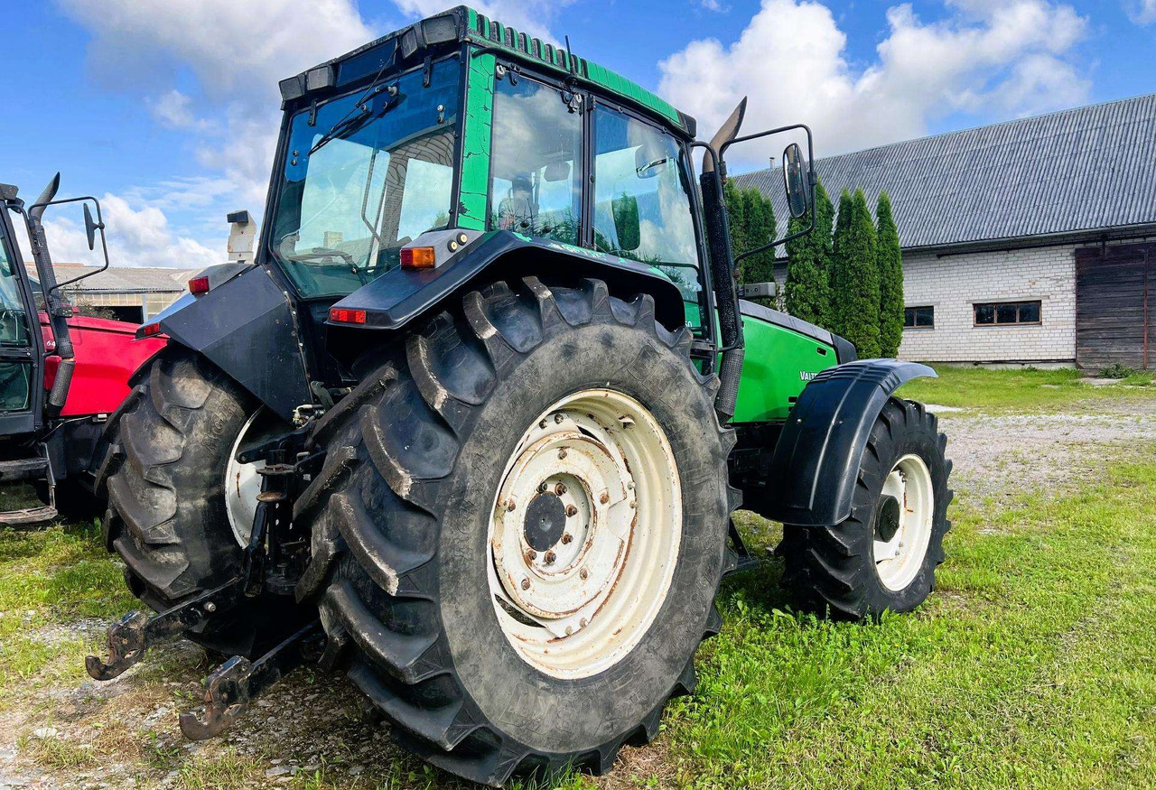 Valtra Valmet 8450 Mega - Traktor: das Bild 3 Valtra Valmet 8450 Mega - Traktor: das Bild 3