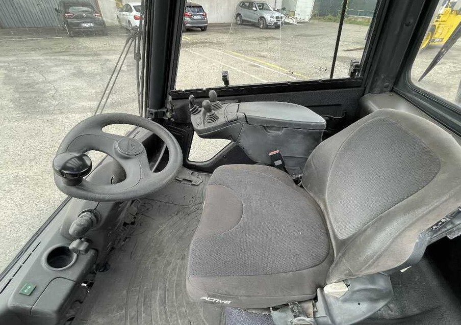 Linde H 40 D-02 senza montante - Dieselstapler: das Bild 4 Linde H 40 D-02 senza montante - Dieselstapler: das Bild 4