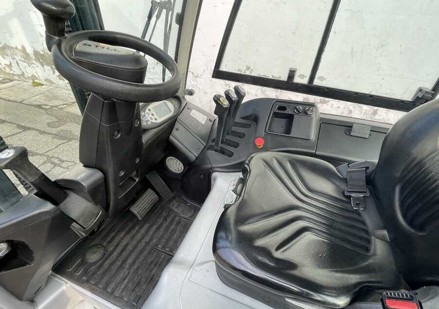 Still RX 60-30 (5300 ore) - Elektrostapler: das Bild 2 Still RX 60-30 (5300 ore) - Elektrostapler: das Bild 2