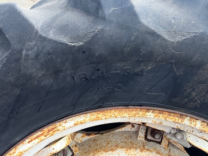 Firestone 18.4 R34 - Felge: das Bild 2 Firestone 18.4 R34 - Felge: das Bild 2