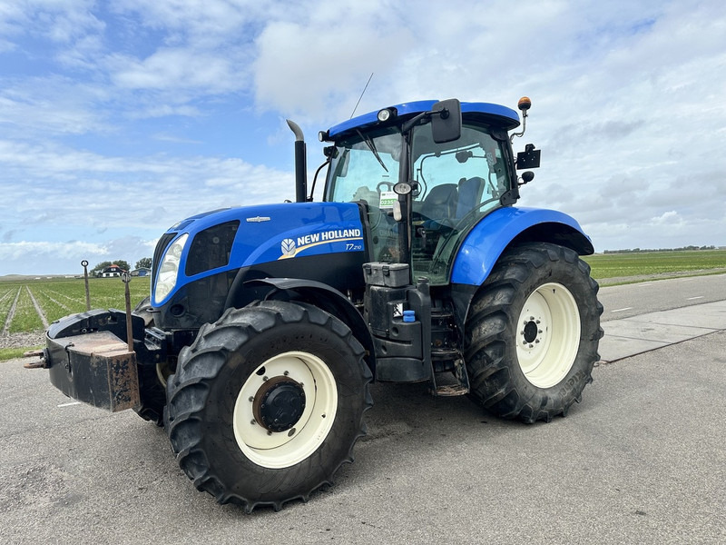 New Holland T7.210 - Traktor: das Bild 1 New Holland T7.210 - Traktor: das Bild 1