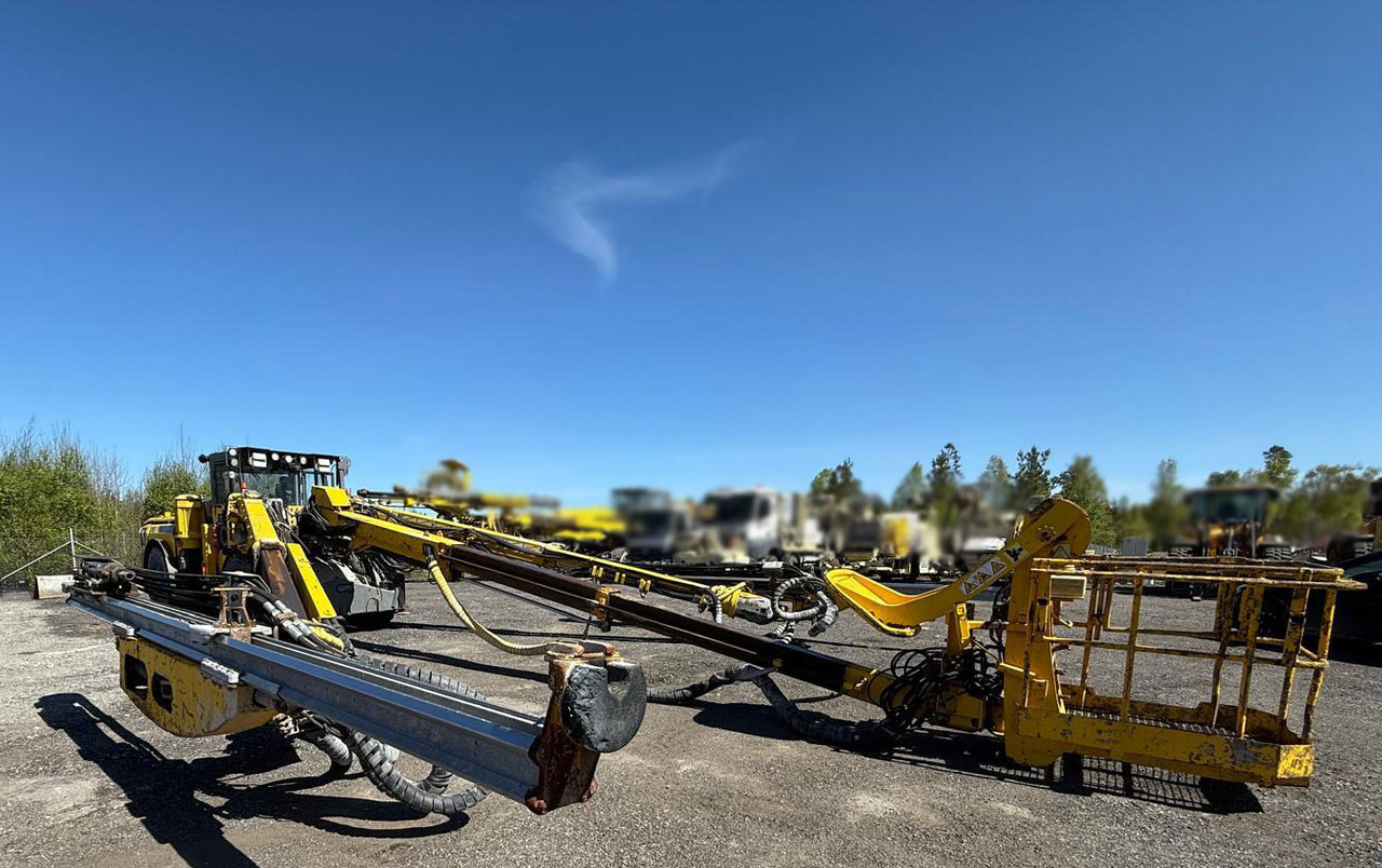 Atlas Copco E2C - Horizontalbohrgerät: das Bild 4 Atlas Copco E2C - Horizontalbohrgerät: das Bild 4