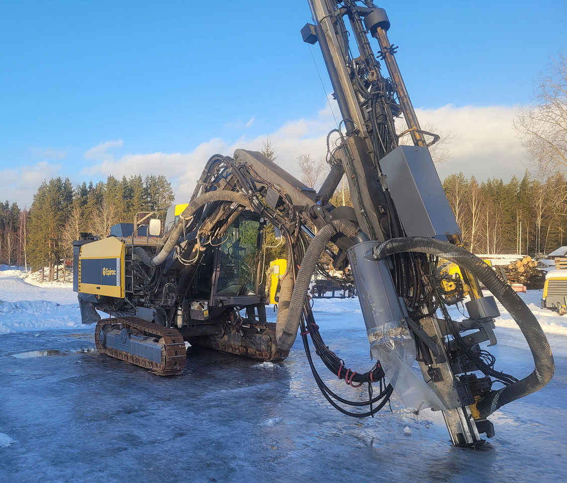 Atlas Copco (Epiroc) SmartROC T35-11 - Bohrgerät: das Bild 2 Atlas Copco (Epiroc) SmartROC T35-11 - Bohrgerät: das Bild 2