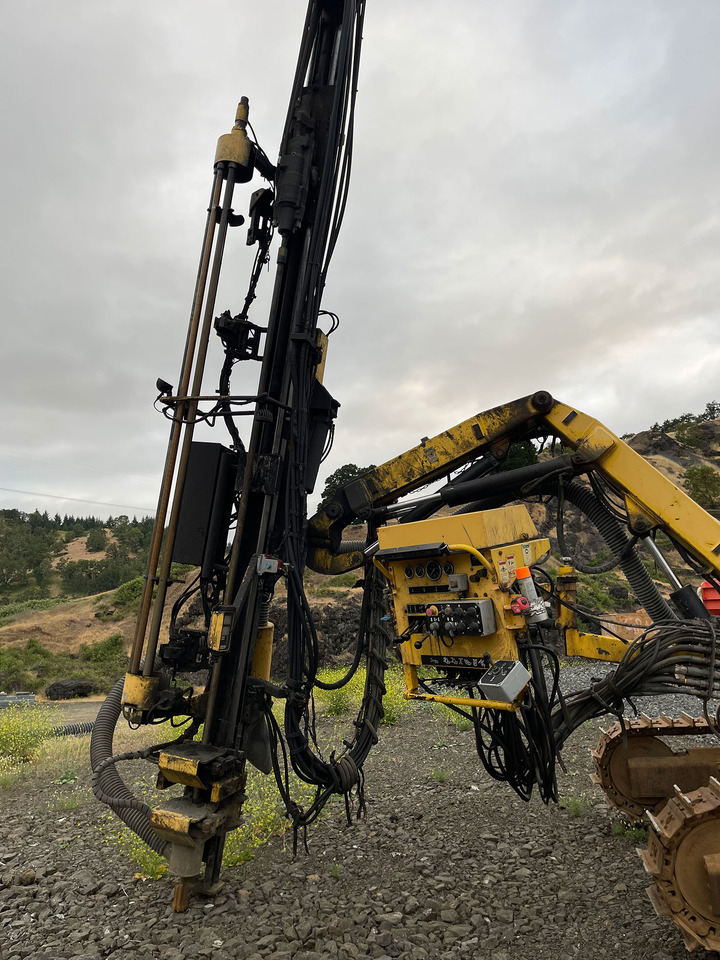 Atlas Copco ROC D3-01 - Bohrgerät: das Bild 3 Atlas Copco ROC D3-01 - Bohrgerät: das Bild 3